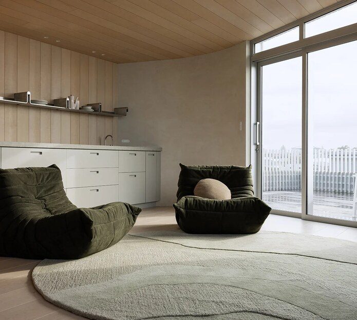 Photo of the Edgewater Round Rug