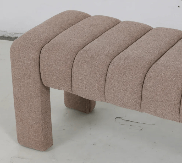 Photo of the Gaudi Bench