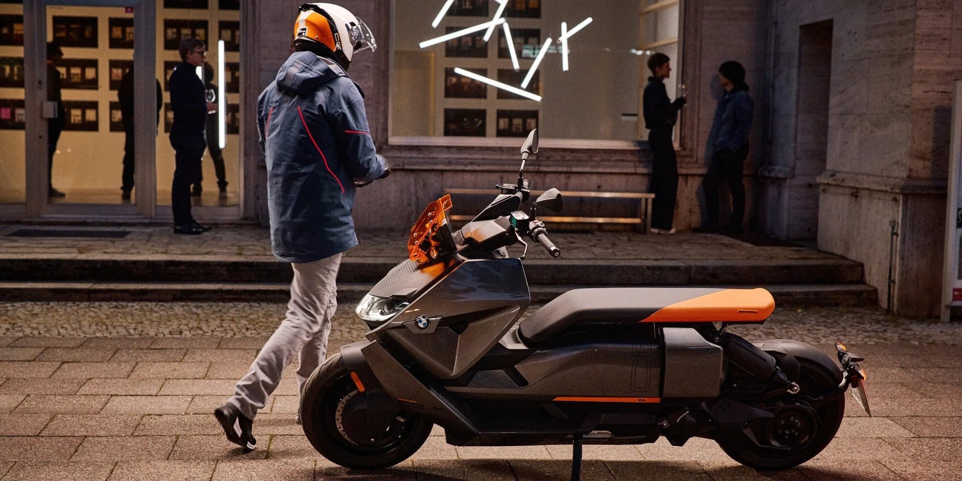 bmw motorrad ce hero