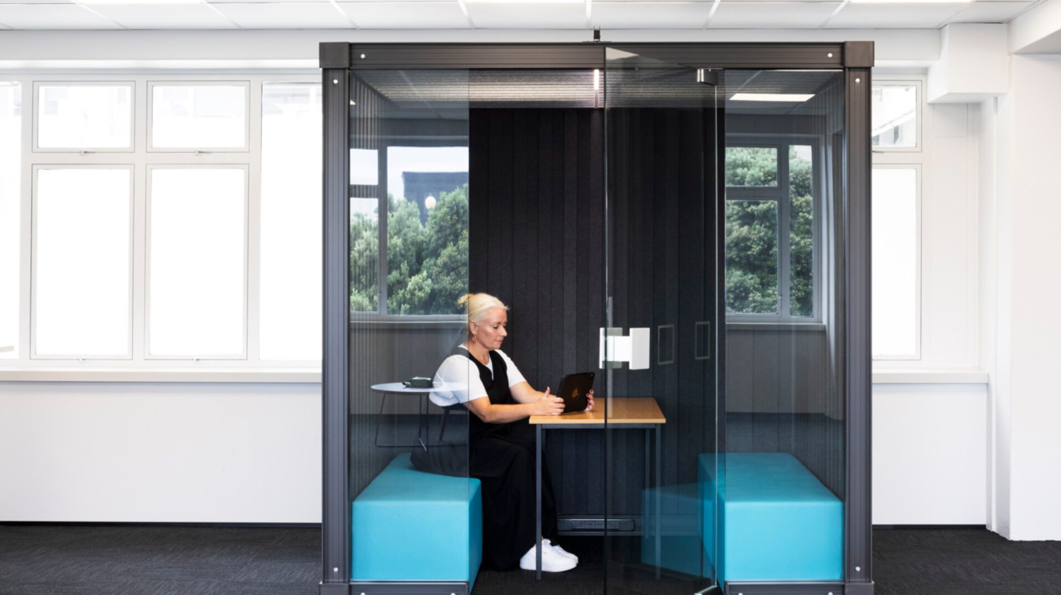 Te Roopu Awhina ki Porirua Trust furniture fit-out